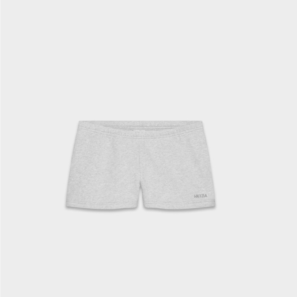 Aritzia Cozy Sweatfleece Boyfriend Lo-Rise Mini Short - Picture 6 of 11